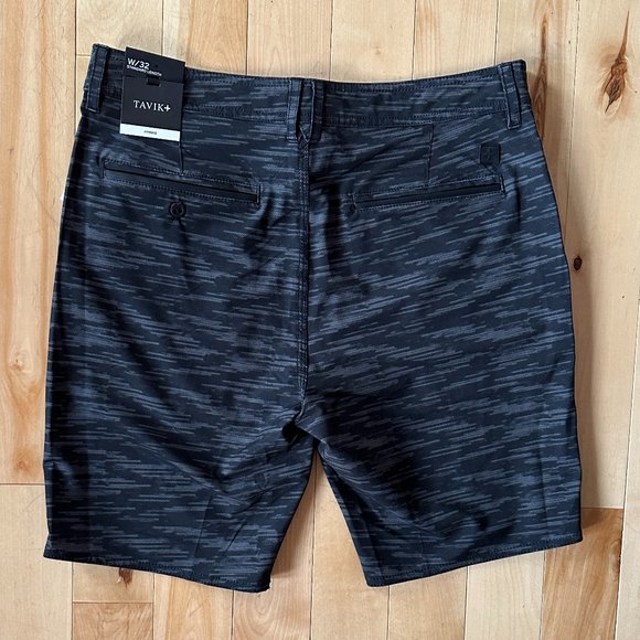 Men's Hybrid Shorts - Picture 3 of 4